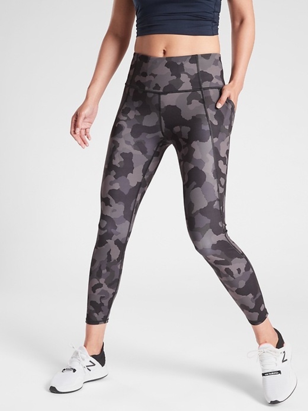 Athleta Lightning Camo 7/8 Tight High Rise Grey Black SuperSonic Leggings Sz XS